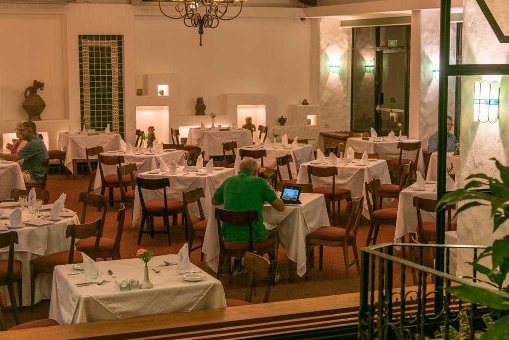 Hotel Bougainvillea San Jose Santo Domingo De Heredia Exteriér fotografie