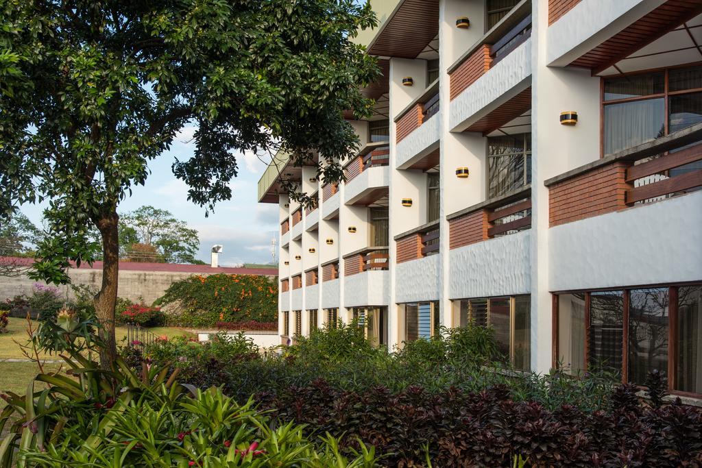 Hotel Bougainvillea San Jose Santo Domingo De Heredia Exteriér fotografie