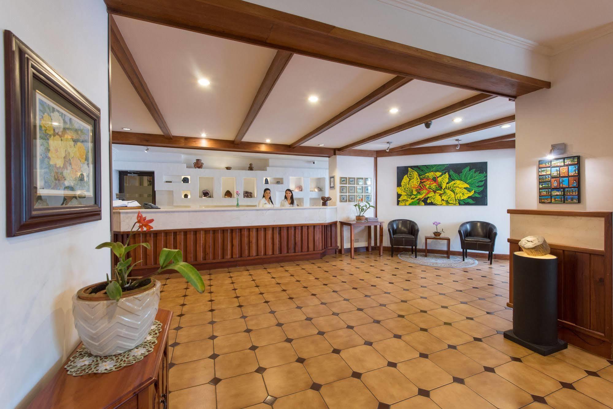 Hotel Bougainvillea San Jose Santo Domingo De Heredia Exteriér fotografie